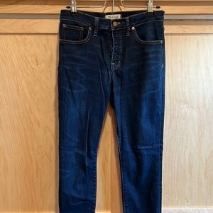 Madewell 9” high rise skinny stretch jeans. Size 29.